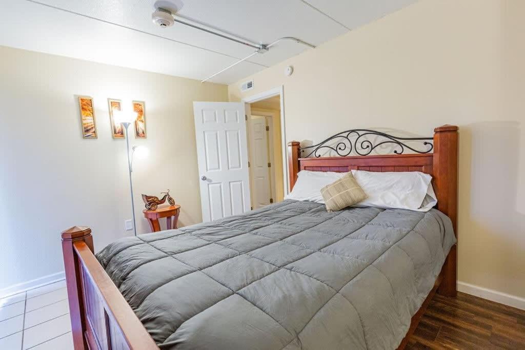 2-Bed, 1-Bath Apartment Near I-24, Great Location Chattanooga Extérieur photo